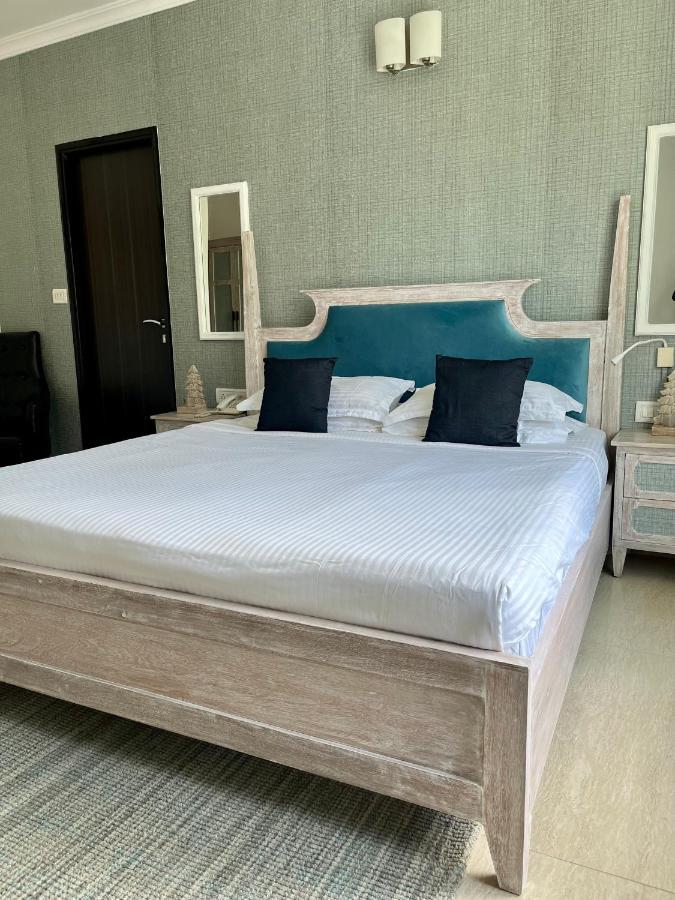 קלנגוטה Arotel Rooms & Suites מראה חיצוני תמונה