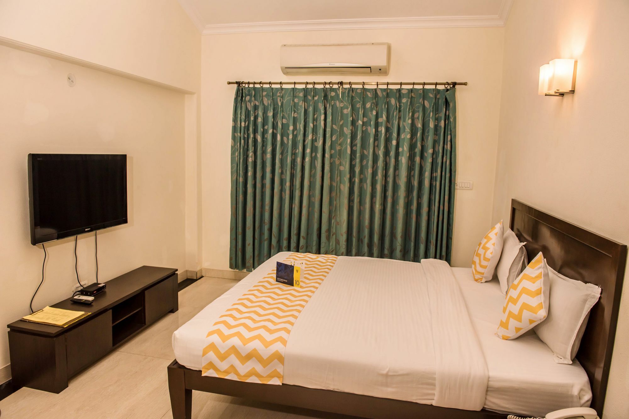 קלנגוטה Arotel Rooms & Suites מראה חיצוני תמונה